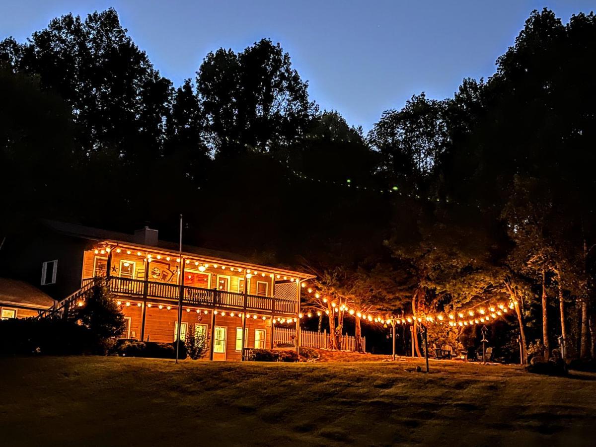 Ole Smoky Bnb - Game Room, Hot Tub, Mtn Views! Pigeon Forge Exterior foto