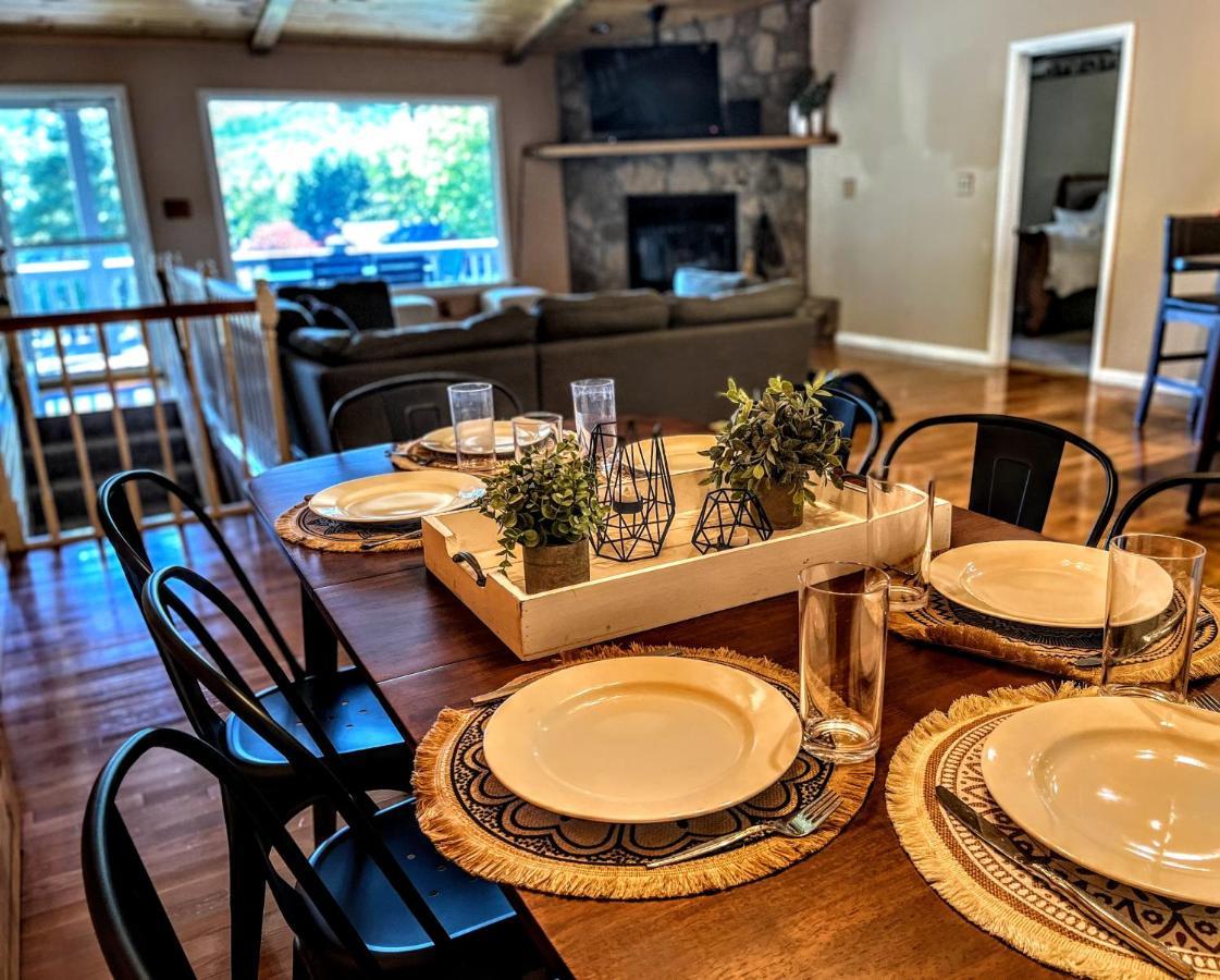 Ole Smoky Bnb - Game Room, Hot Tub, Mtn Views! Pigeon Forge Exterior foto