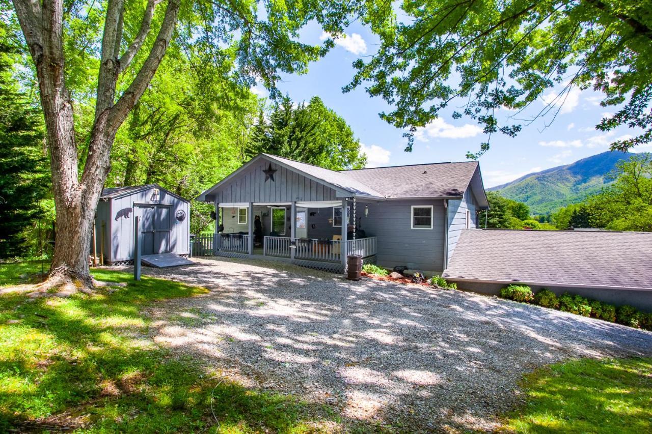 Ole Smoky Bnb - Game Room, Hot Tub, Mtn Views! Pigeon Forge Exterior foto