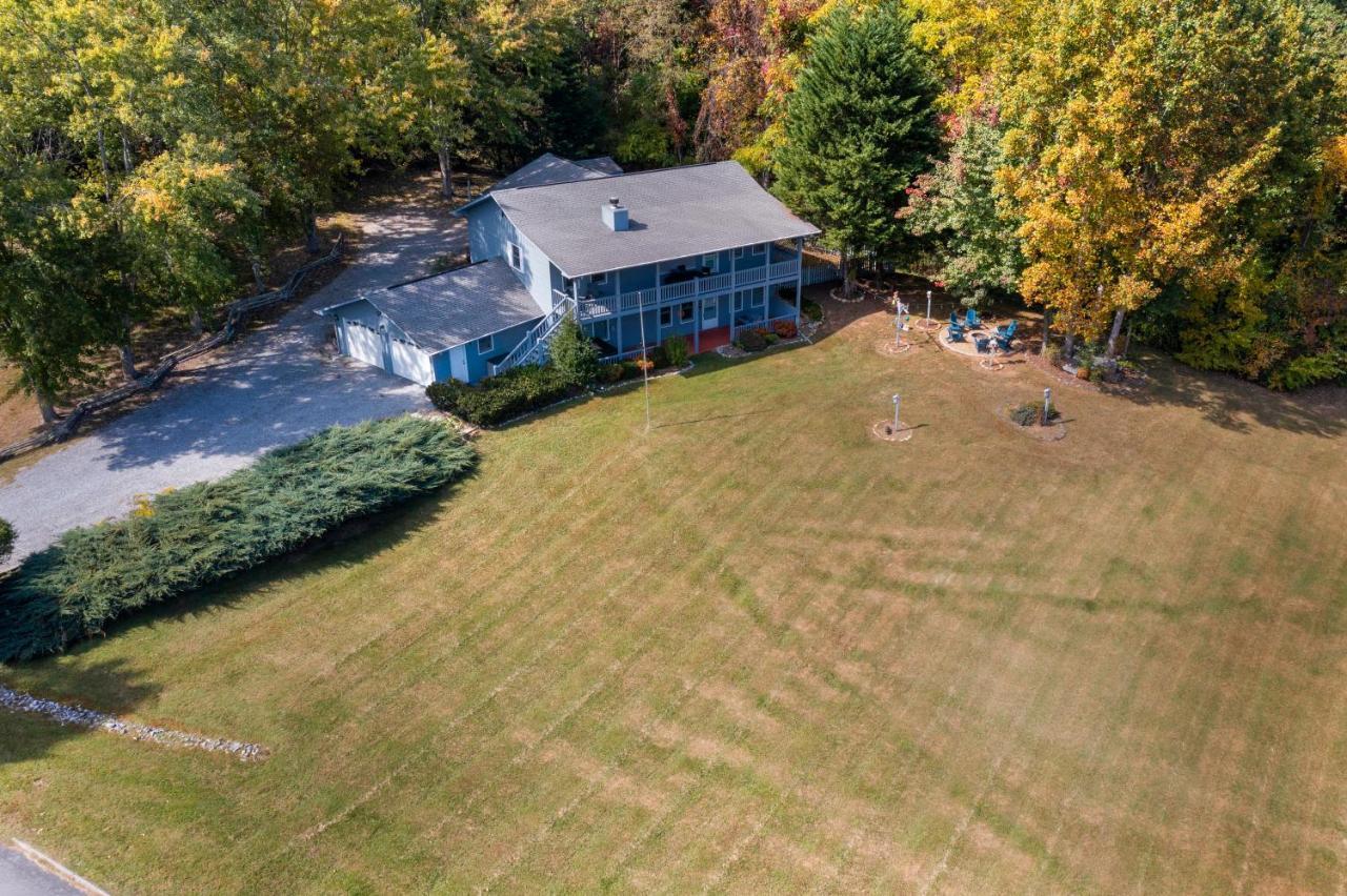 Ole Smoky Bnb - Game Room, Hot Tub, Mtn Views! Pigeon Forge Exterior foto